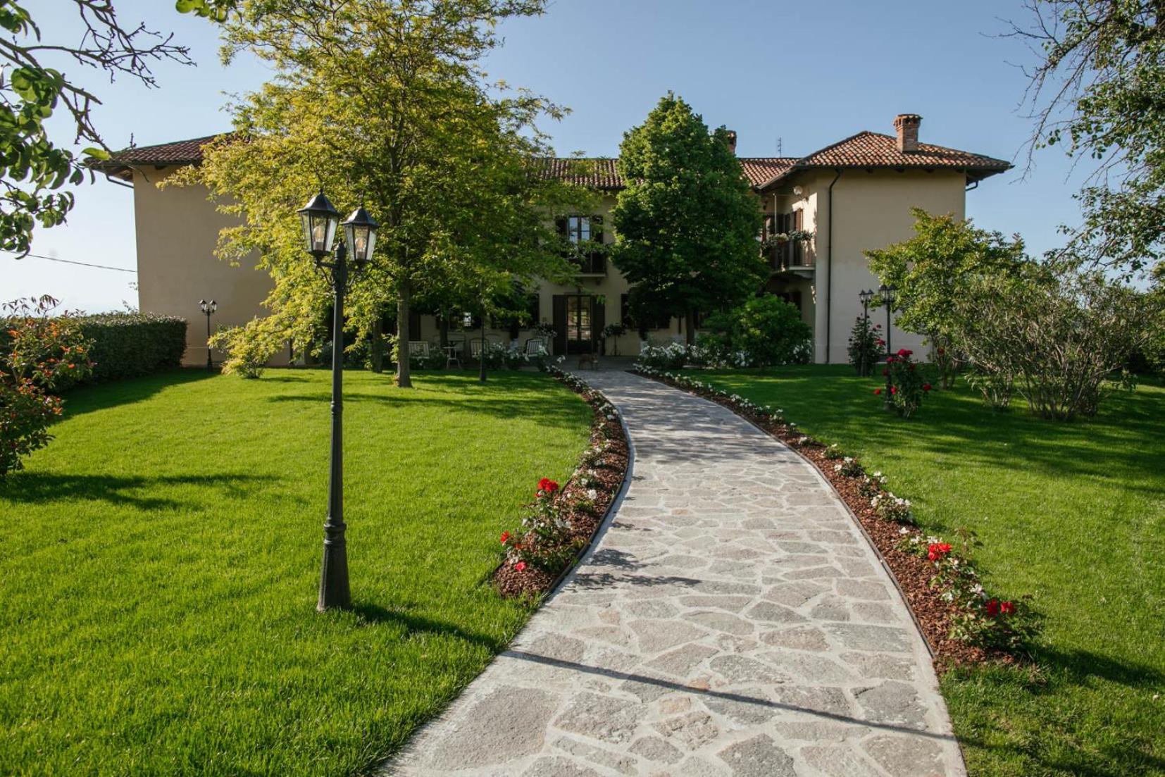 ホテル Agriturismo Bricco San Giovanni アスティ エクステリア 写真